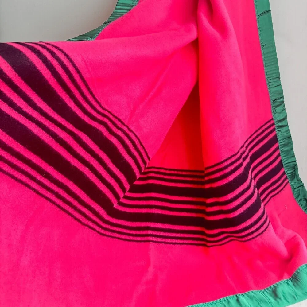 Vintage Swan Wool Neon Pink Orange W Green Satin Trim Blanket